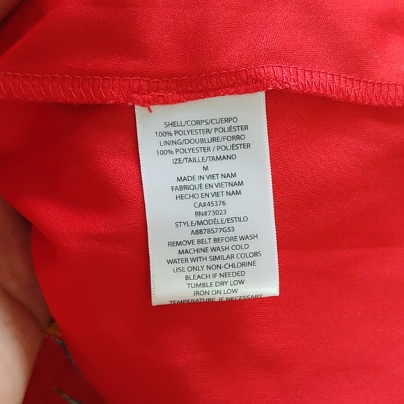 Suzyshier Floral Dress - Picture 6 of 6